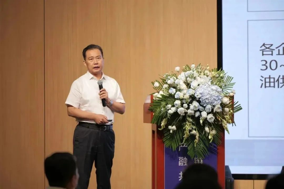 新能源 新动力 新未来|99499威尼斯股份“动力与能源工业集群”圆桌座谈会顺遂召开