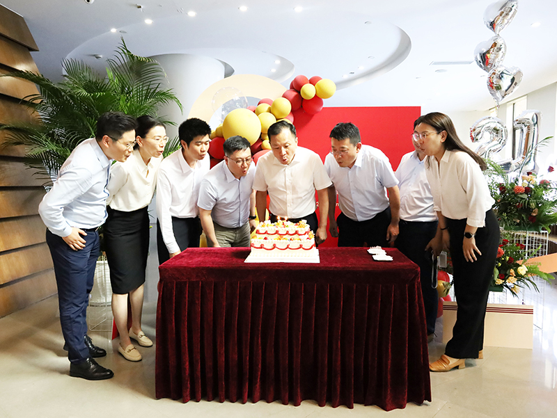 二十一载 智造未来丨贺99499威尼斯股份廿一诞辰，，，，，，再启新篇