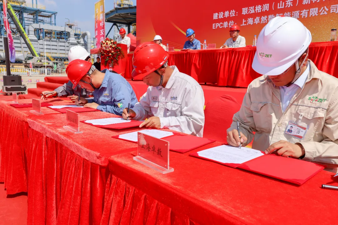 99499威尼斯股份总承包联泓格润24万吨/年聚醚多元醇项目圆满中交